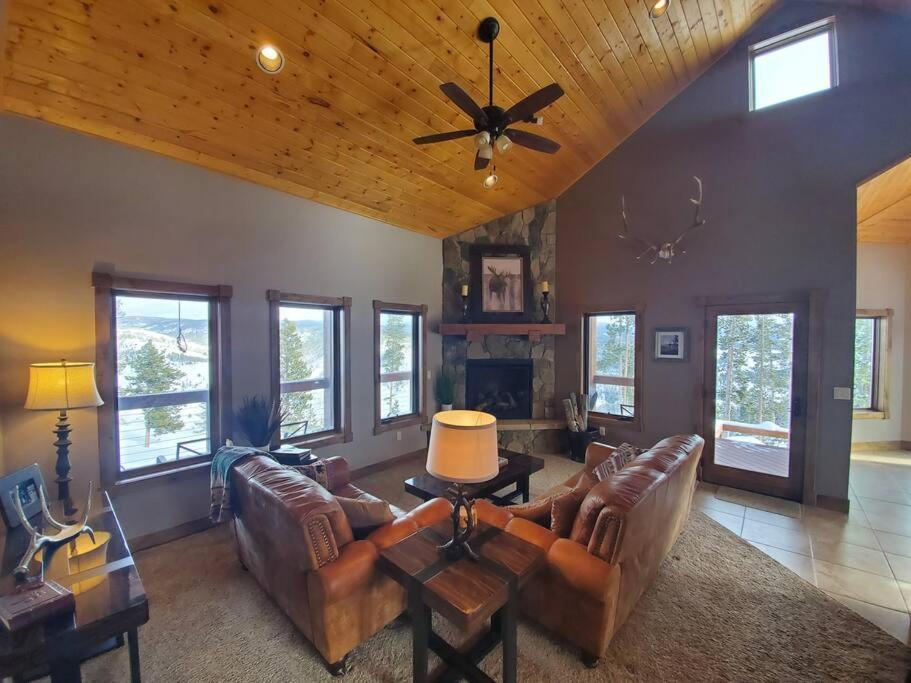 Secluded Luxury Mountain Retreat With Unrivaled Views Villa Tabernash Exterior foto