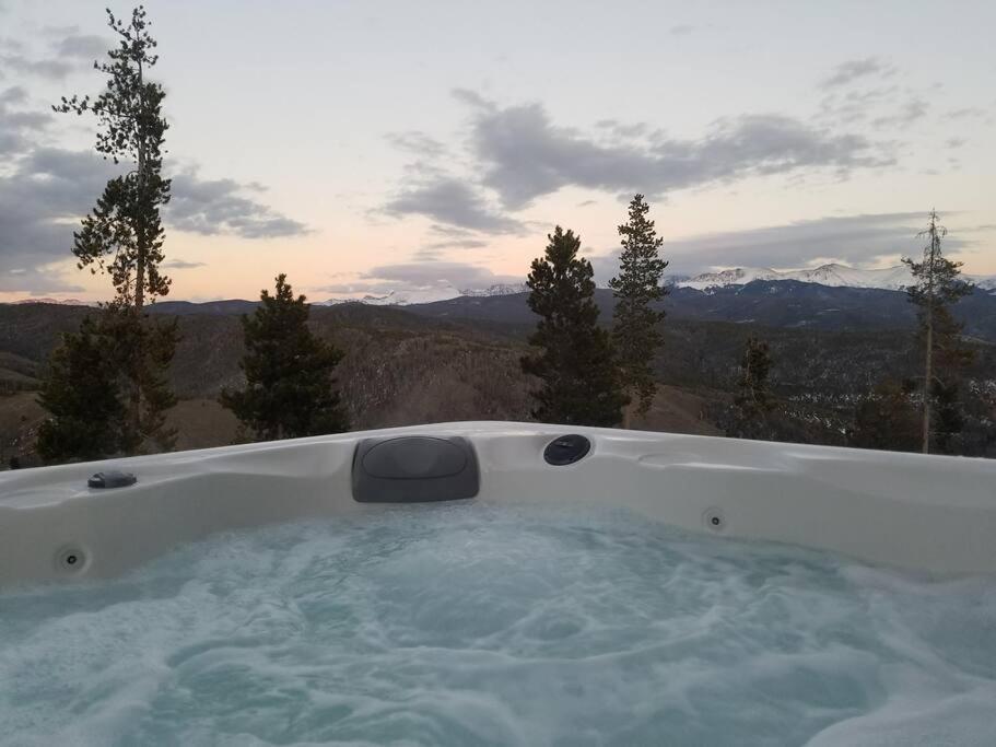 Secluded Luxury Mountain Retreat With Unrivaled Views Villa Tabernash Exterior foto